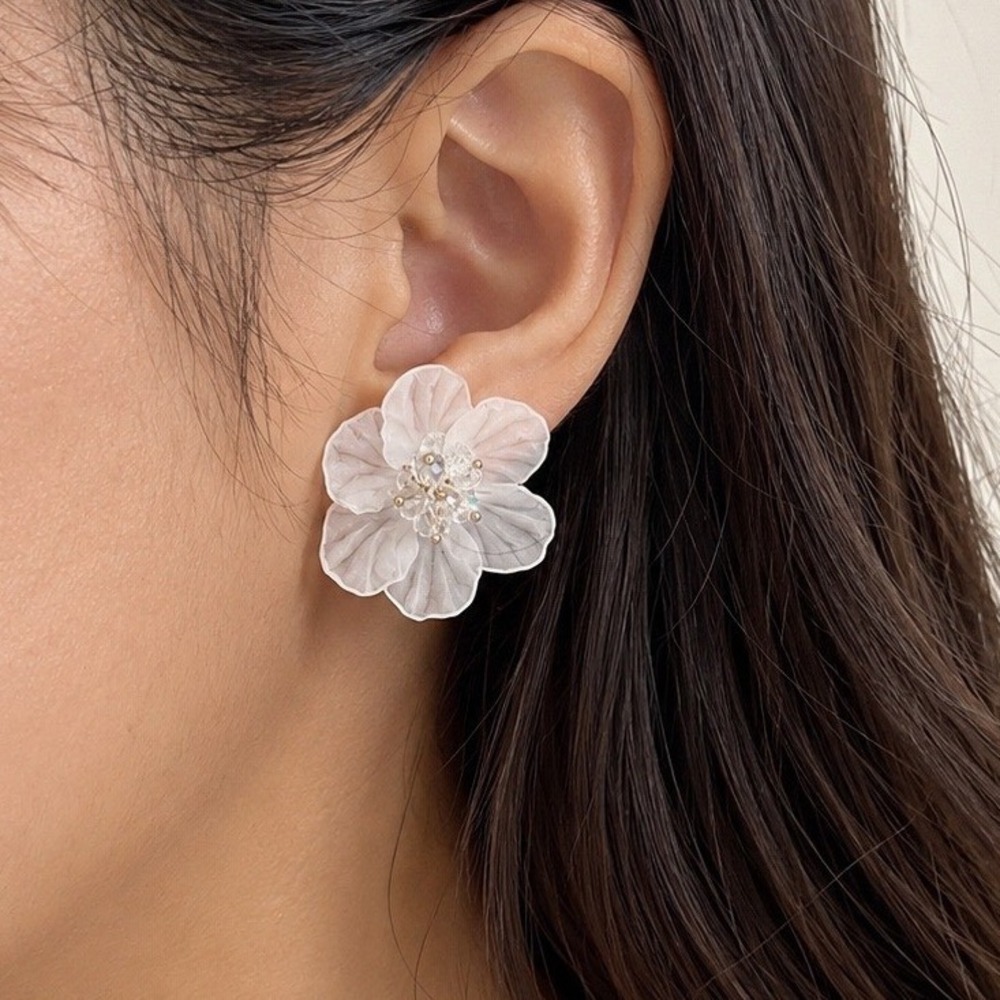 Frosted White Acrylic Flower Stud Earrings Floral Crystal Center Statement 1.25"